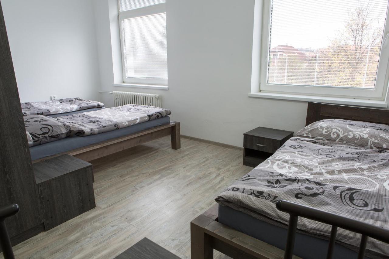 Kopacka Aparthotel Topoľčany Exterior foto